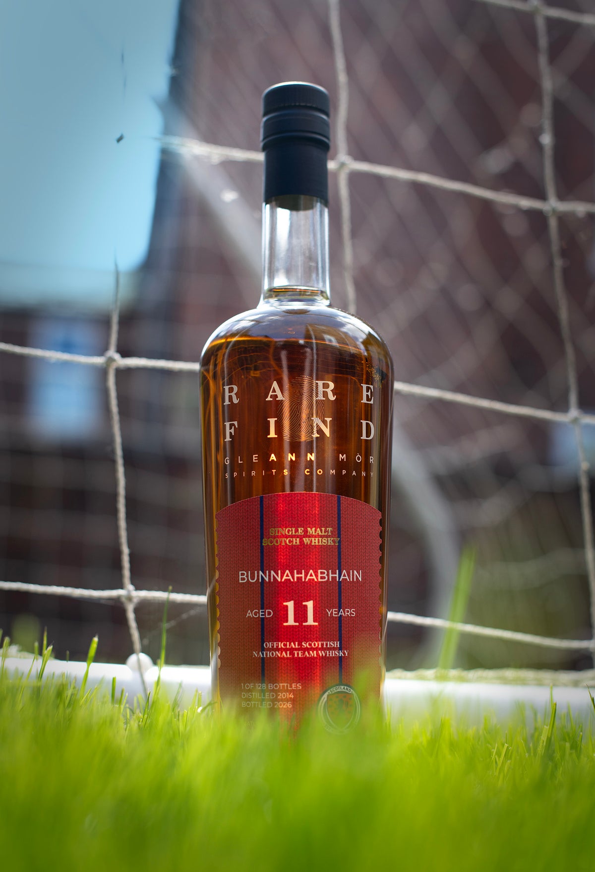 Bunnahabhain 11 Year Old SNT — product beauty view