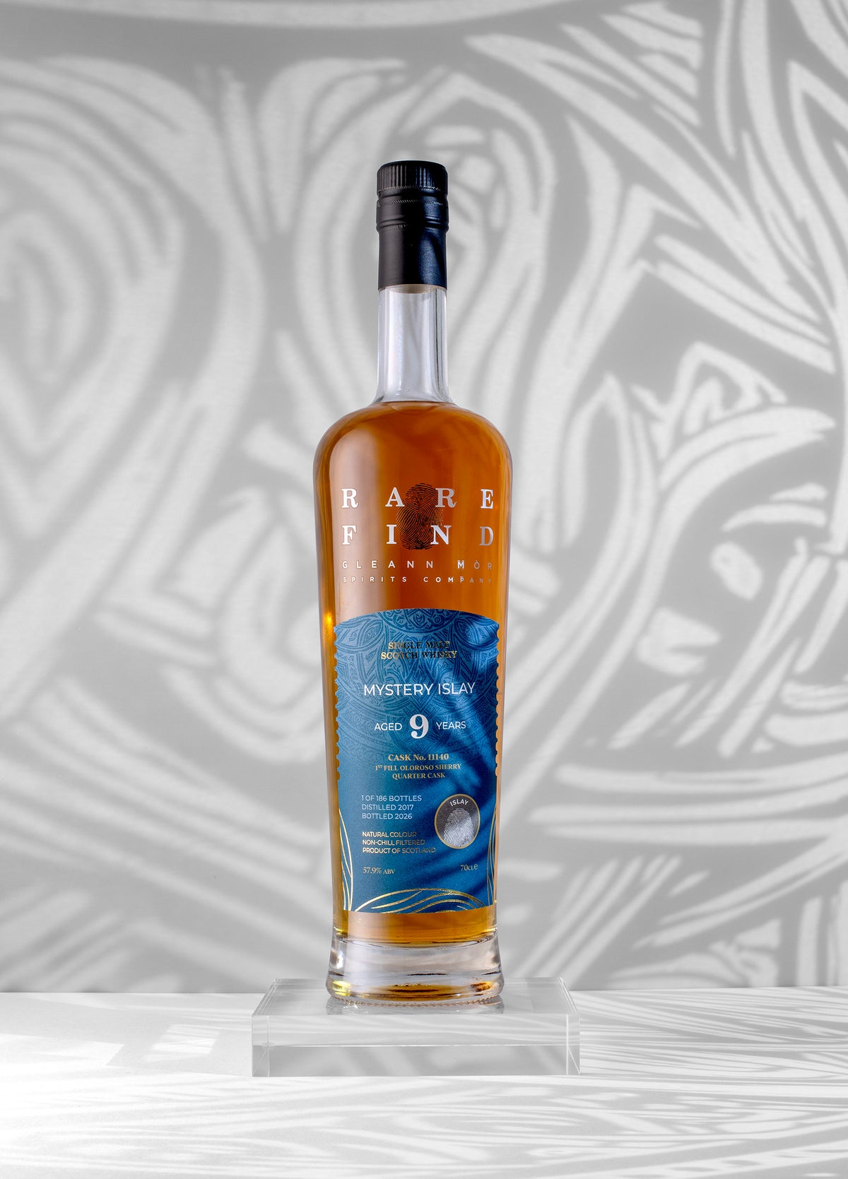 Mystery Islay 9 Year Old — product beauty view